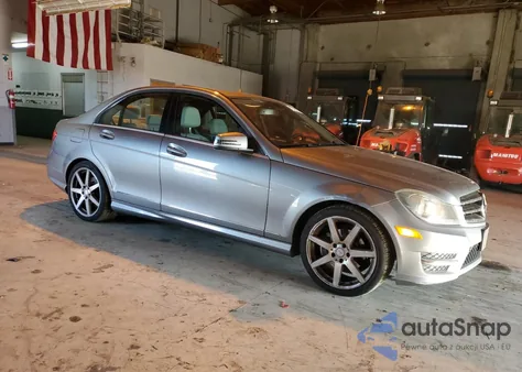 2014 Mercedes-Benz C 250 from USA, damaged, VIN WDDGF4HB8EG237835